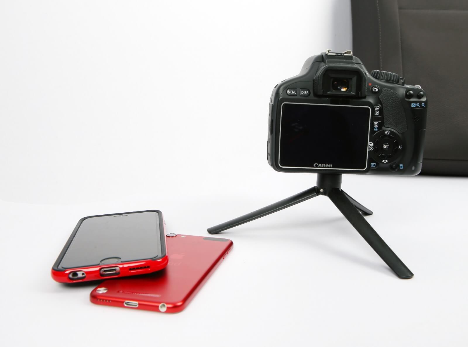 DiCAPac Action DP-1T Universal Stativ für Selfie Stick und Digitalkameras - Produktbild
